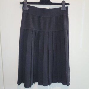 Vintage 90s Drop-Waist Wool Midi Pleated Skirt in Black Andrea Jovine Size M